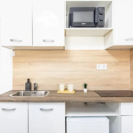 Extreme - New - Ac * Budapest