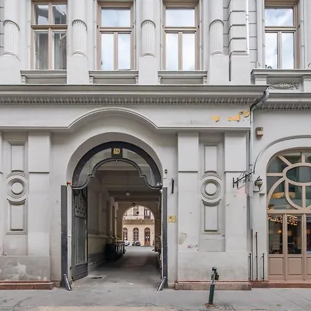 Extreme - New - Ac Budapest